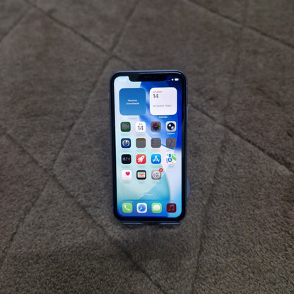 iPhone 11 – 128 GB (Pre-Owned)