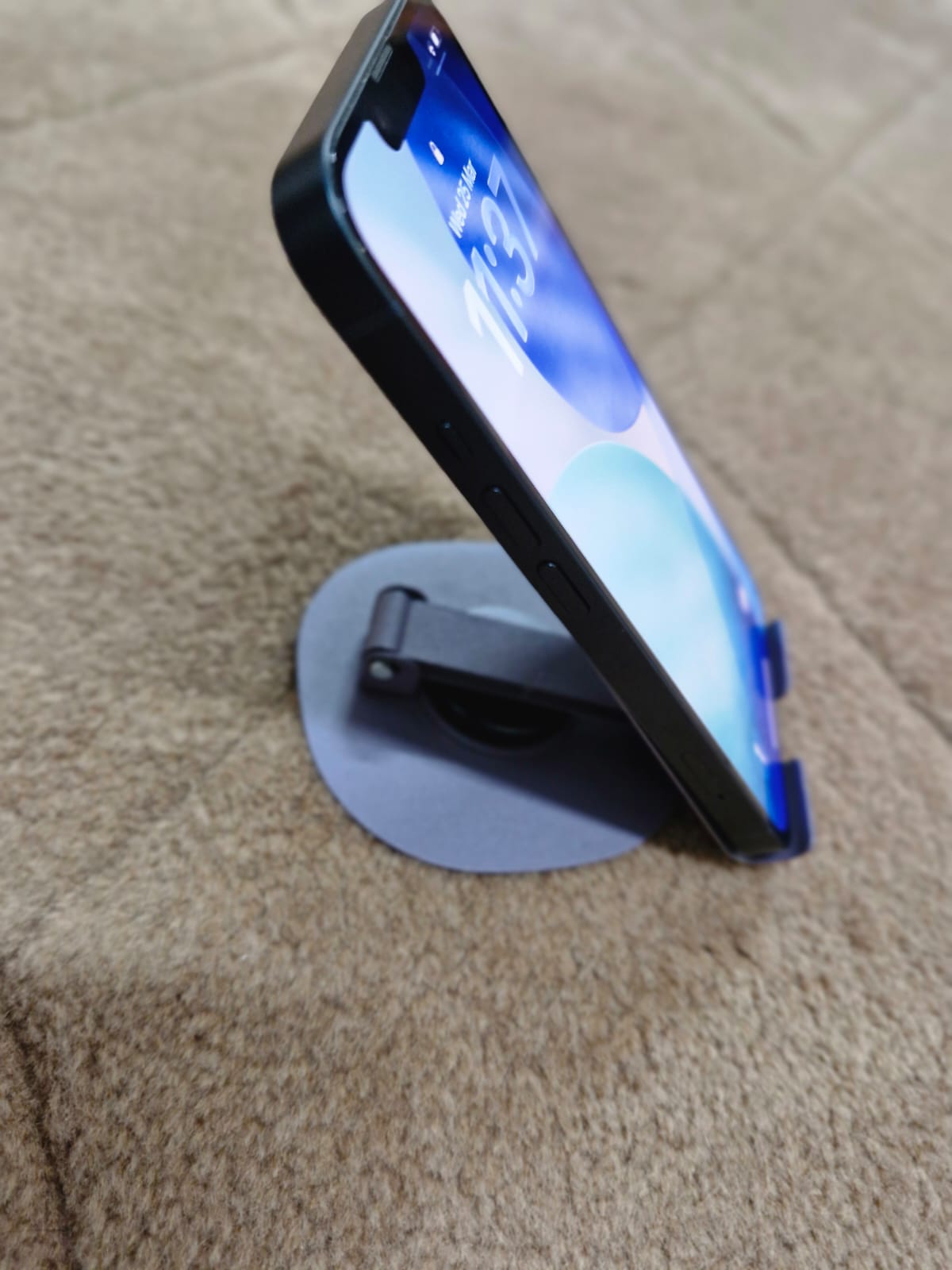 iPhone 14 — 128GB (Pre-Owned)