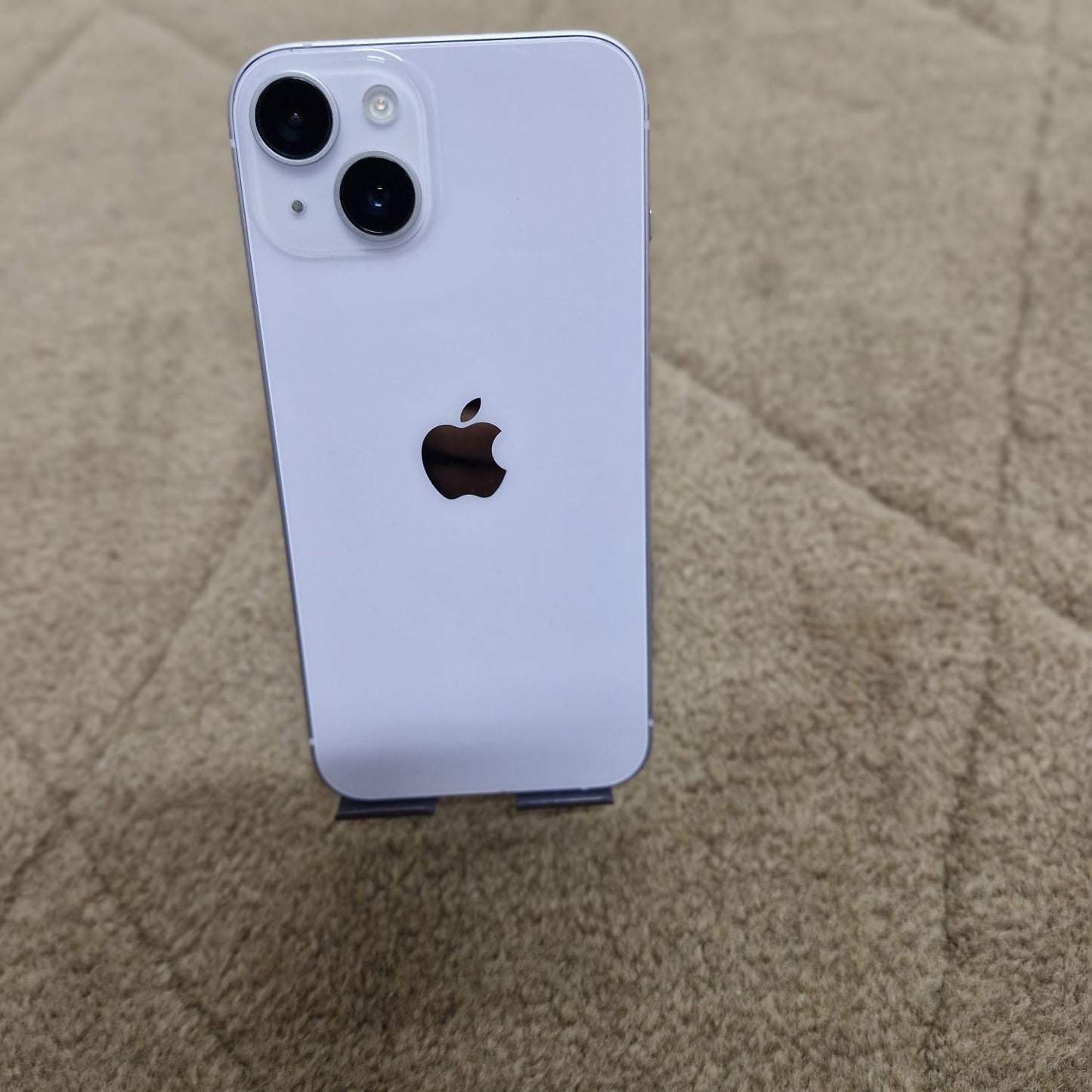iPhone 14 — 128GB (Pre-Owned)