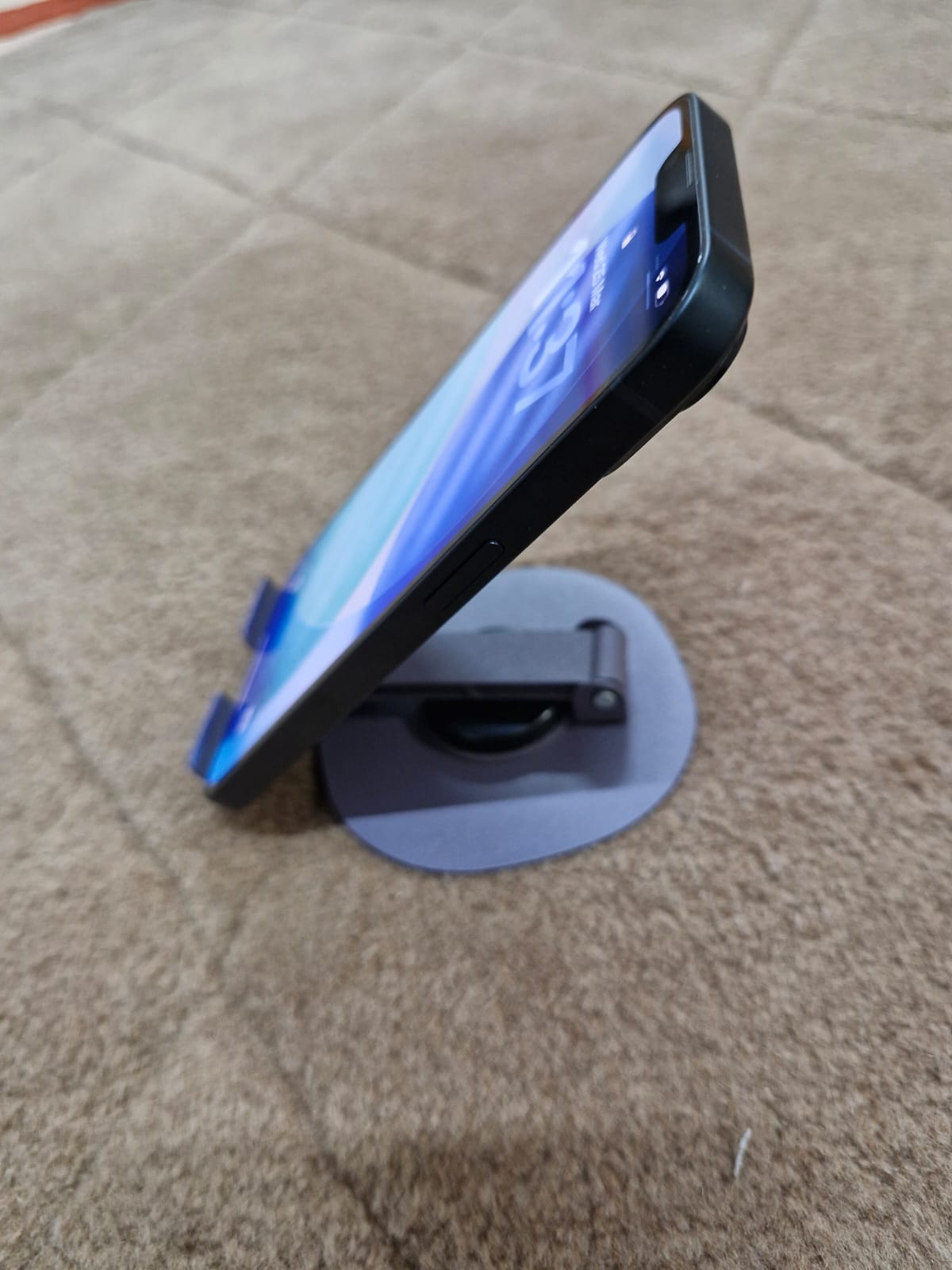 iPhone 14 — 128GB (Pre-Owned)